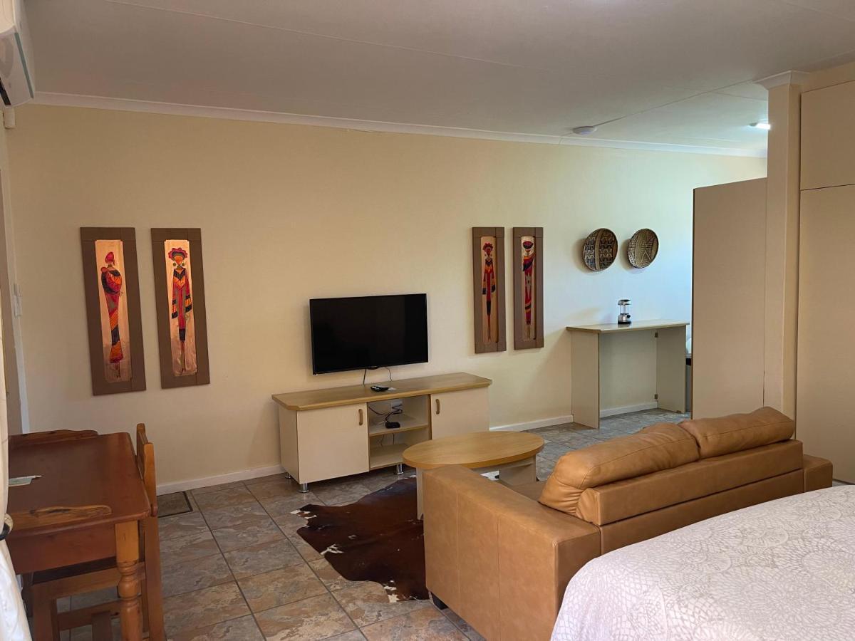 Kirkwood Upper Room Guesthouse מראה חיצוני תמונה